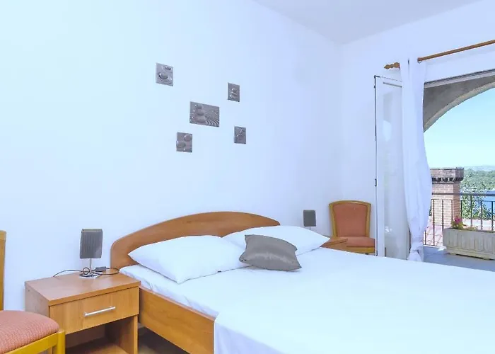 Vitorin Apartament Sobra