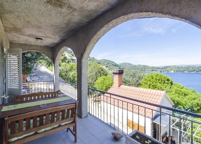 Vitorin Apartament Sobra